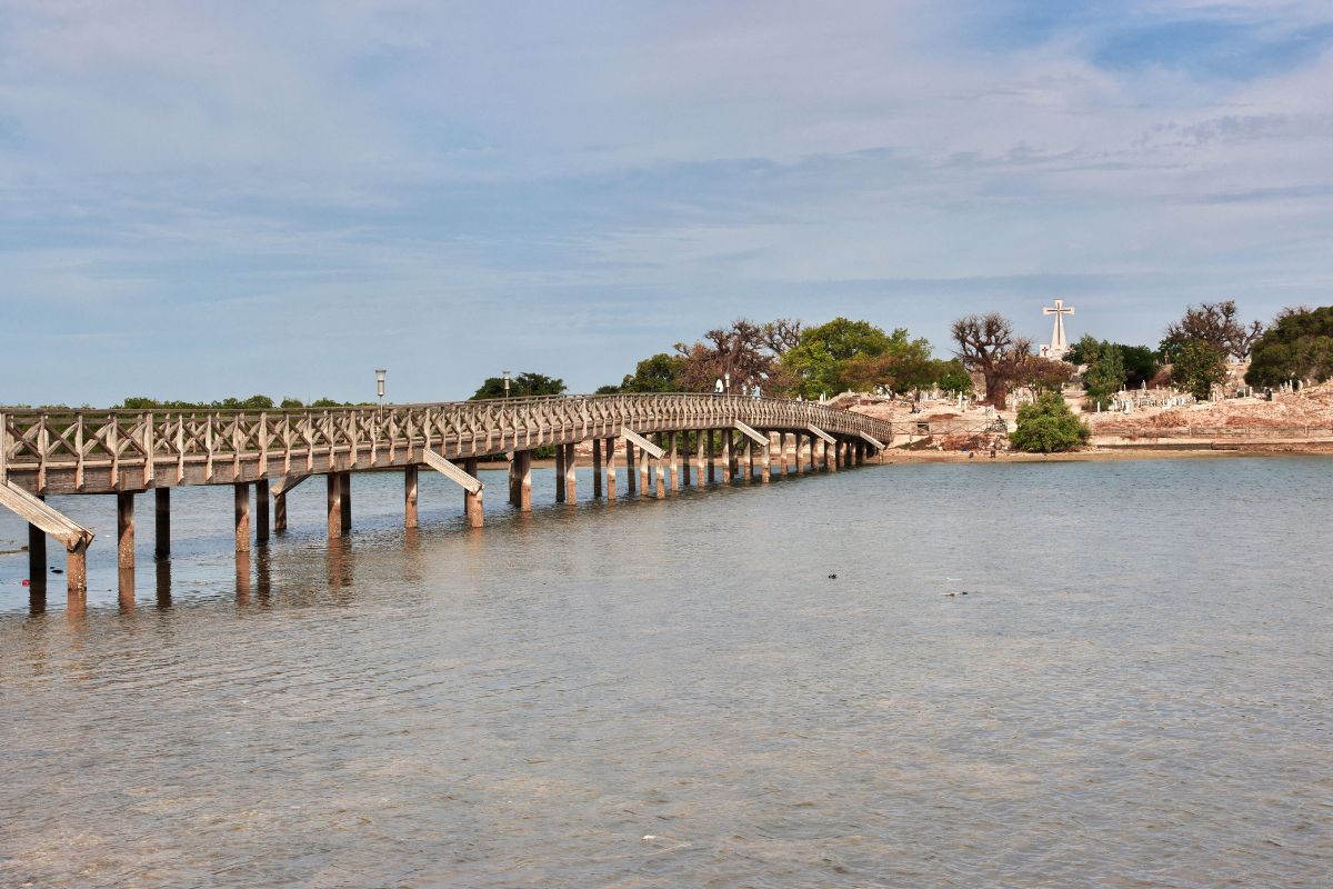 Puente de Joal Fadiouth