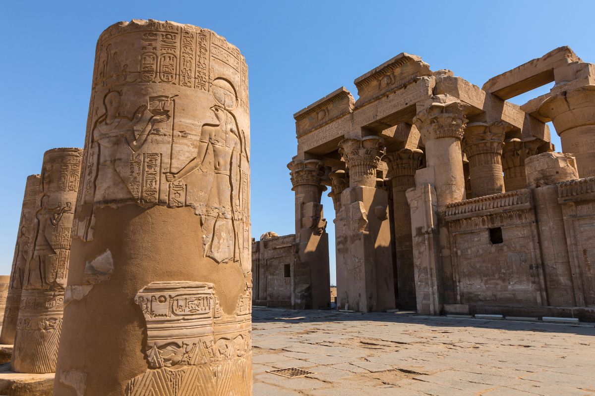 Luces de Abu Simbel