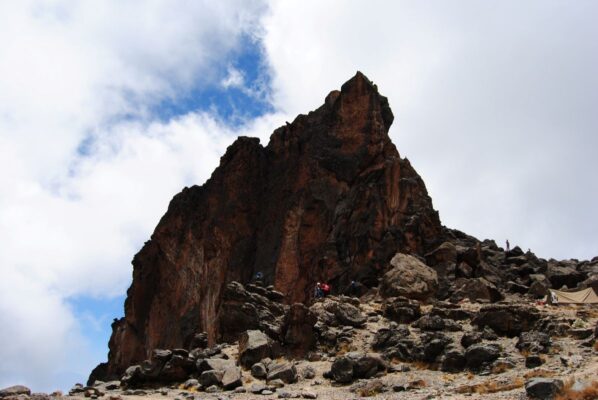 Torre de lava Shira